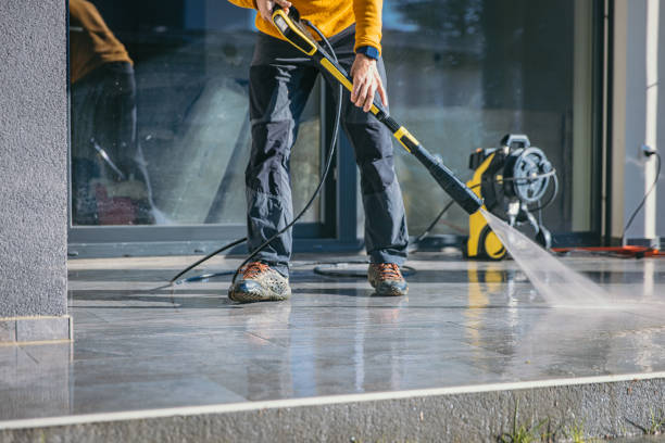 Best Roof Pressure Washing  in West Vero Corridor, FL